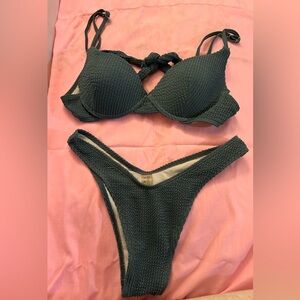 Teal Bikini with adjustable shoulder straps and underwire